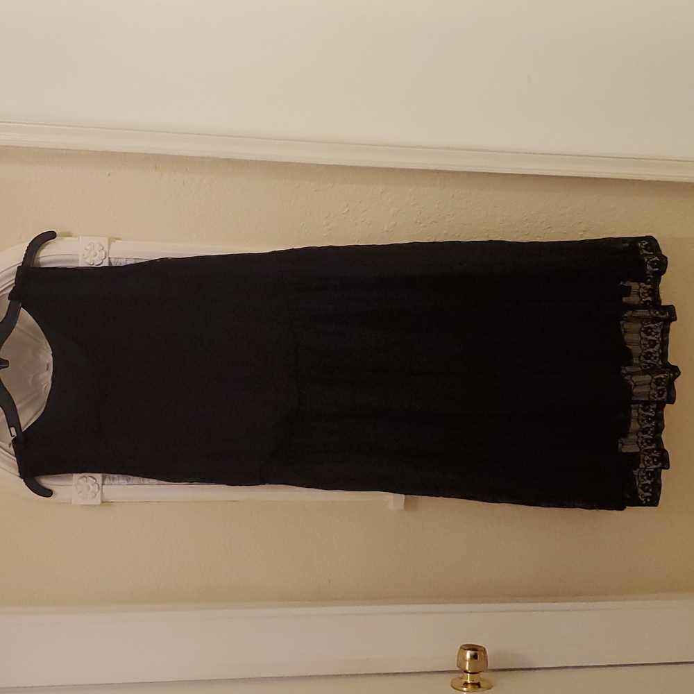 Sleeveless Lace Overlay Dress Black